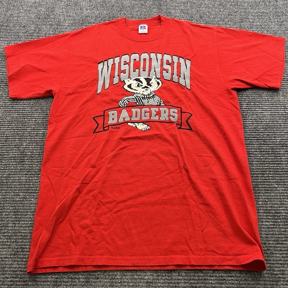 Vintage Wisconsin‎ Badgers Men's Size Large Red T Shirt  Basketball Made In USA - Picture 2 of 5